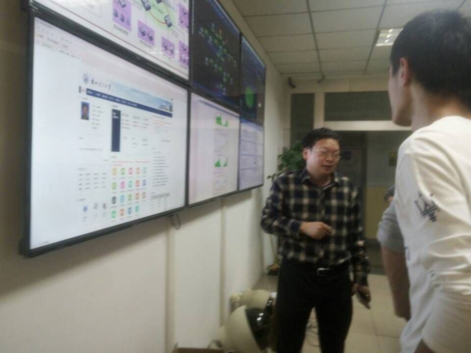 德信体育官网举行中干联系班级活动